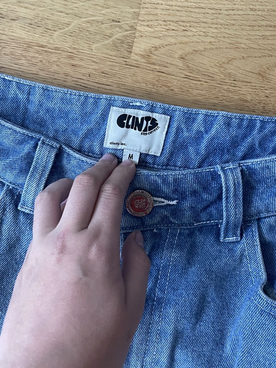 Jeans: Jeans Clint’s – Usato da Genève venduto da Elisabeth.17 1