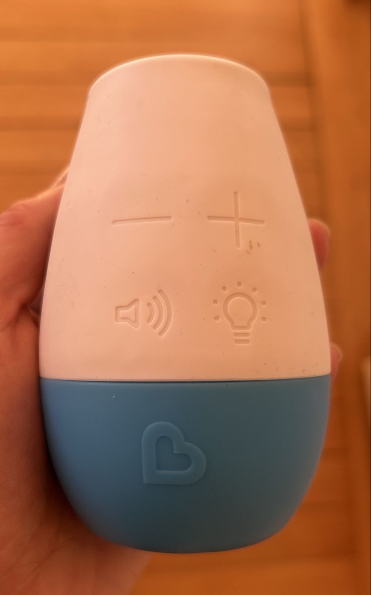 Lampade: Veilleuse sonore portable bébé - parfait état! – Nuovo (secondo la descrizione) da St-Prex venduto da mar_f6t6