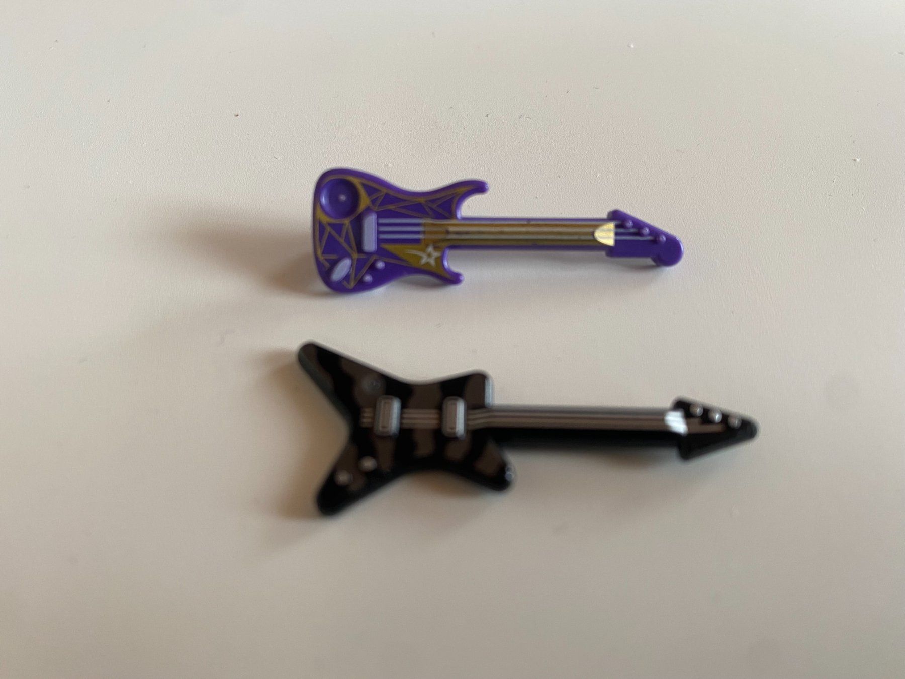 Lego Giocattoli: LEGO - 2 - TOLLE - FIGUREN - GITARREN – Usato da Gelterkinden venduto da ajdt4