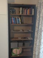 Bücherregal / Bookcase