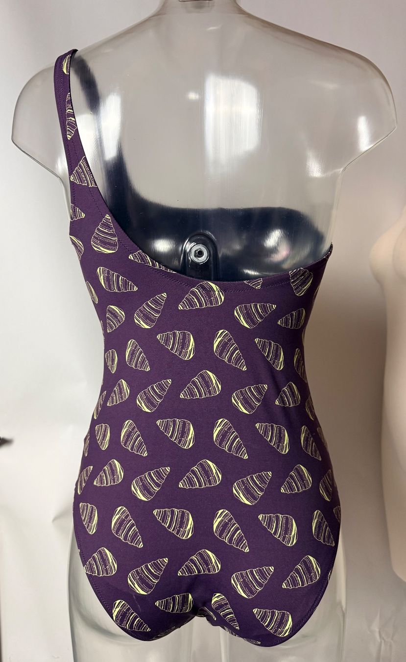 Badekleider & Bikinis: BLUSHA, Badekleid, Grösse 38, Farbe Violett mit Muster – Neu und originalverpackt aus Rudolfstetten von gst_g7xl 3