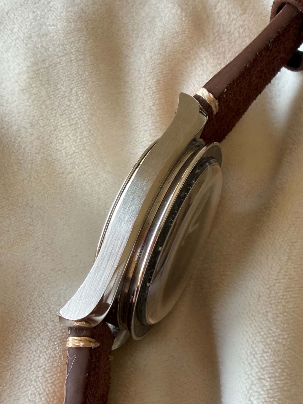 Omega Montres: Omega Speedmaster Reduced Automatic – D'occasion à Biel par sml_2vfx 7