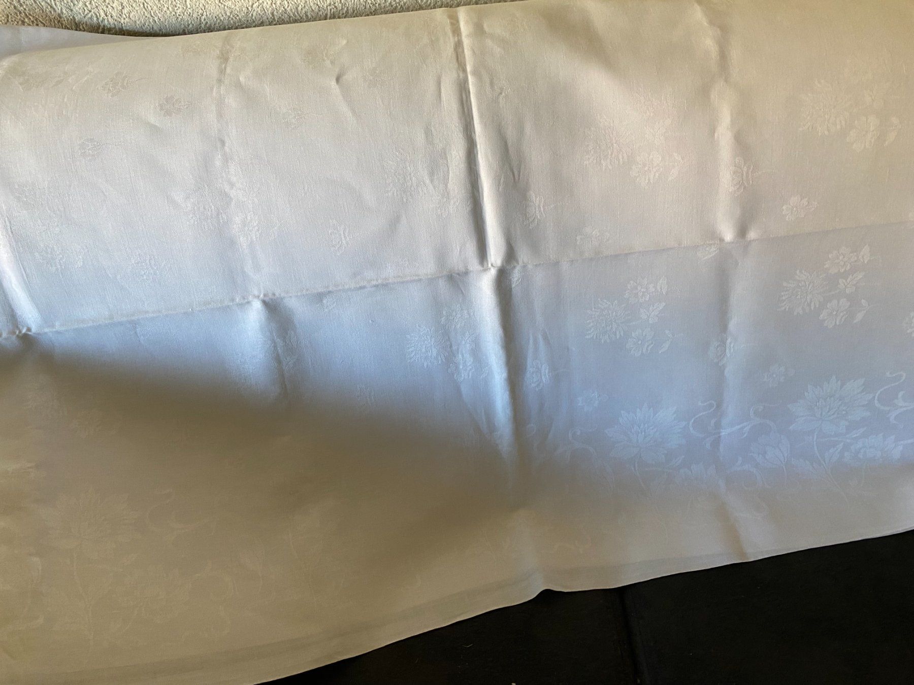 Altra biancheria da tavola: Tischtuch mit feinem Muster  ca  162 x 190 cm – Usato da Allenwinden venduto da Obalu 2