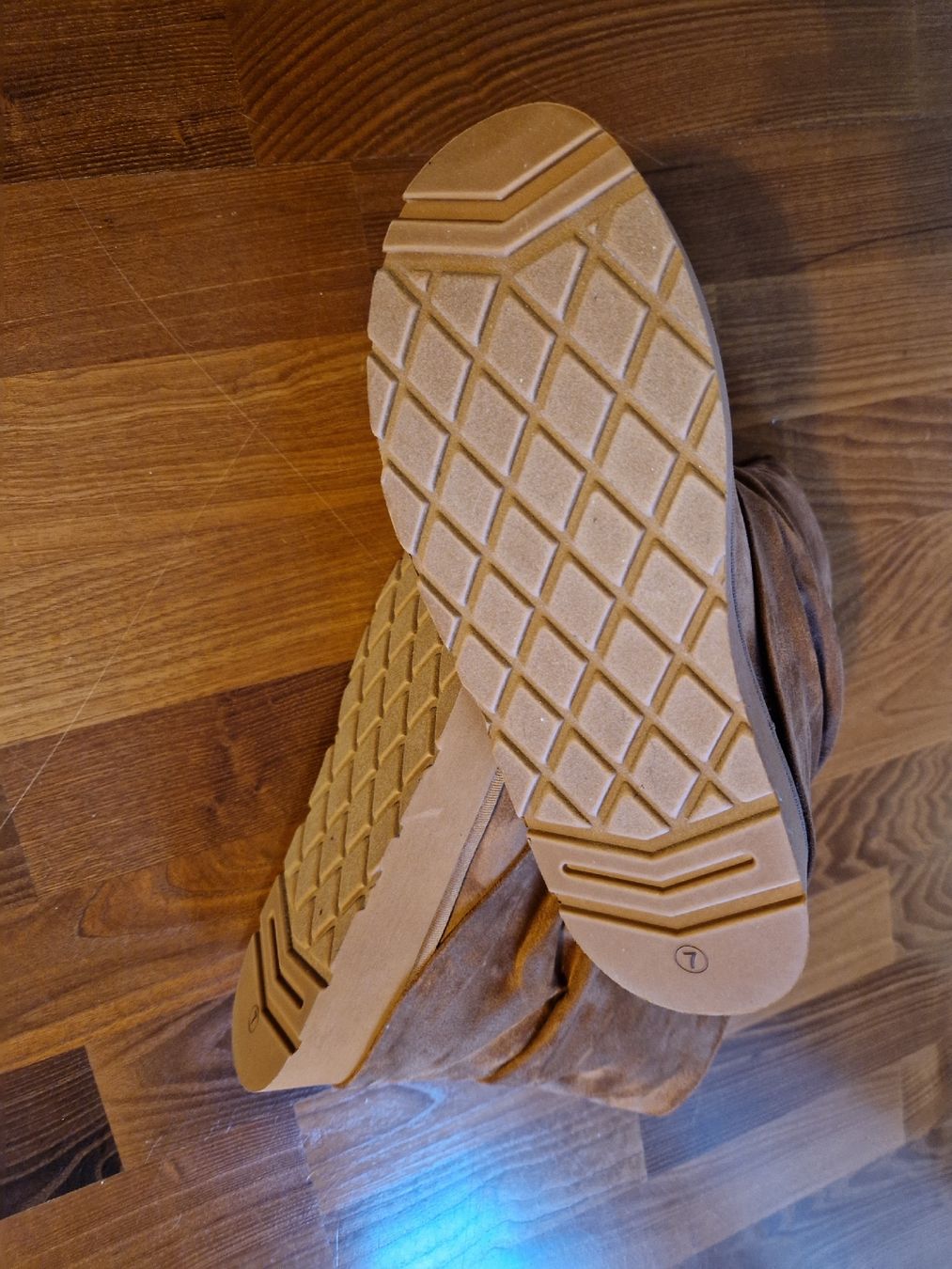 Guess Scarpe da donna: GUESS Deinnda Stiefel, Gr. 37.5 – Nuovo e nell'imballaggio originale da Zürich venduto da stefanella 2