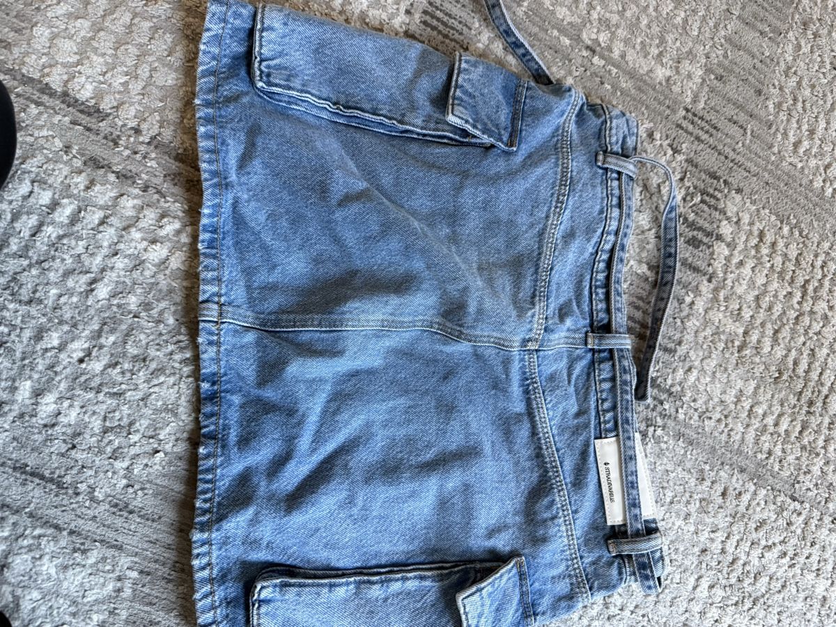 Stradivarius Jupes: Jeans Rock Stradivarius – Neuf (Voir description) à St. Gallen par mel_5g96 1