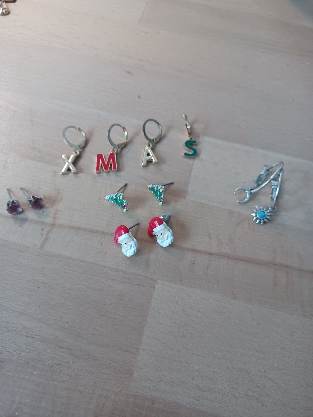Altri gioielli: lot de boucles d'oreilles – Usato da Soyhières venduto da 5jm_5czl 1