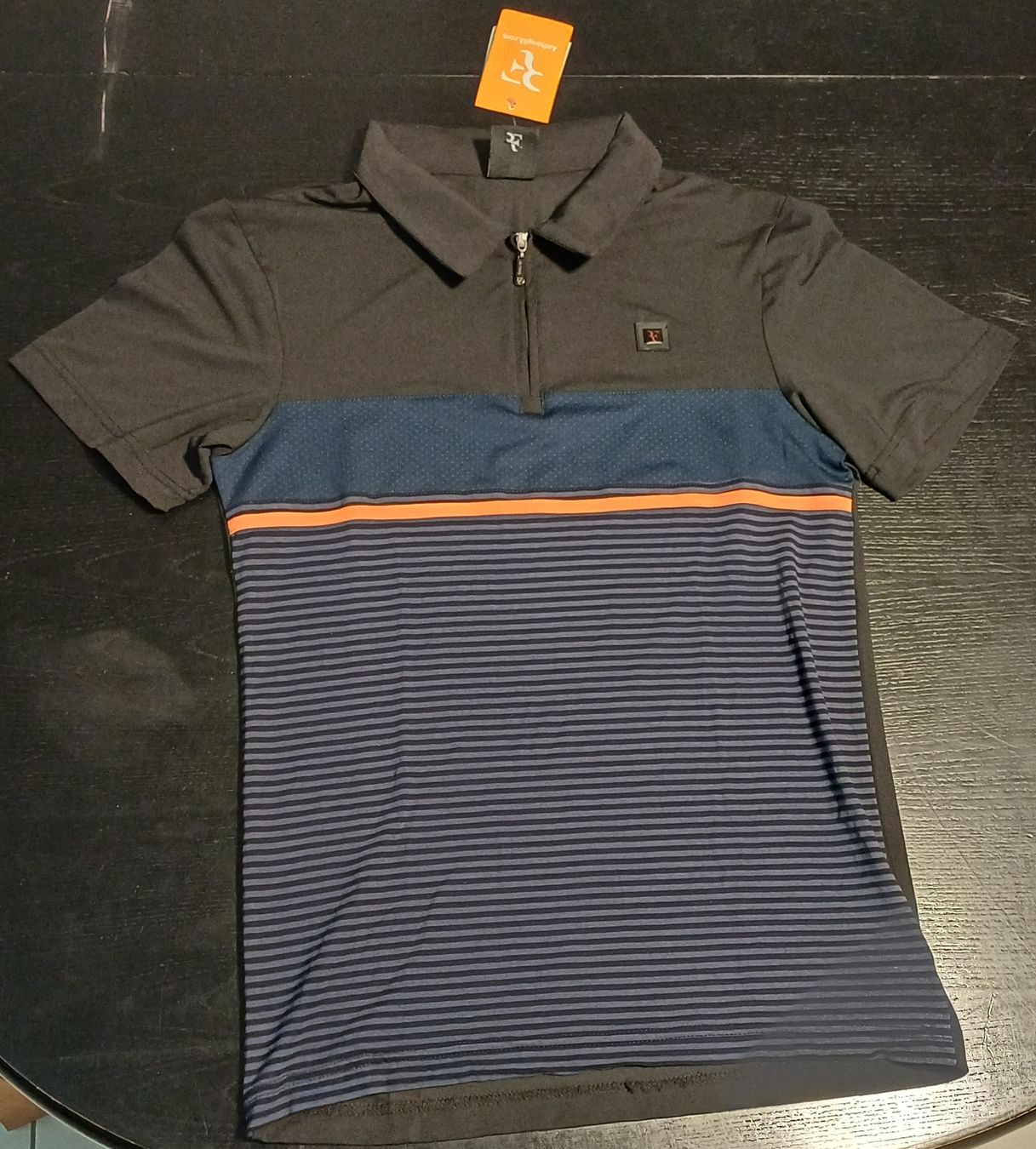 Nike Magliette Polo: Roger Federer Sport Polorshirt, Original – Nuovo e nell'imballaggio originale da Gommiswald venduto da lar_fpp9