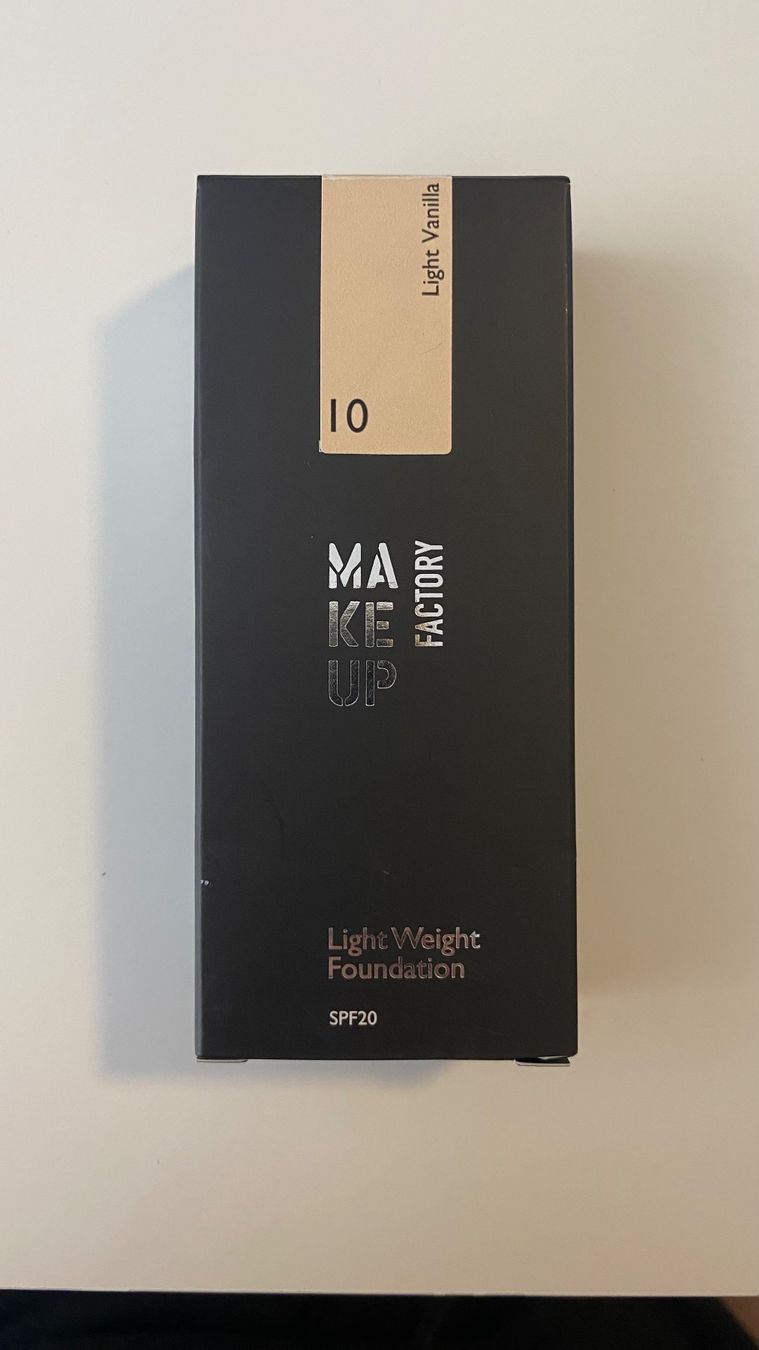 Make-up: MAKE UP FACTORY Foundation Light Weight Light Vanilla 10 – Nuovo e nell'imballaggio originale da Hochwald venduto da _biene_