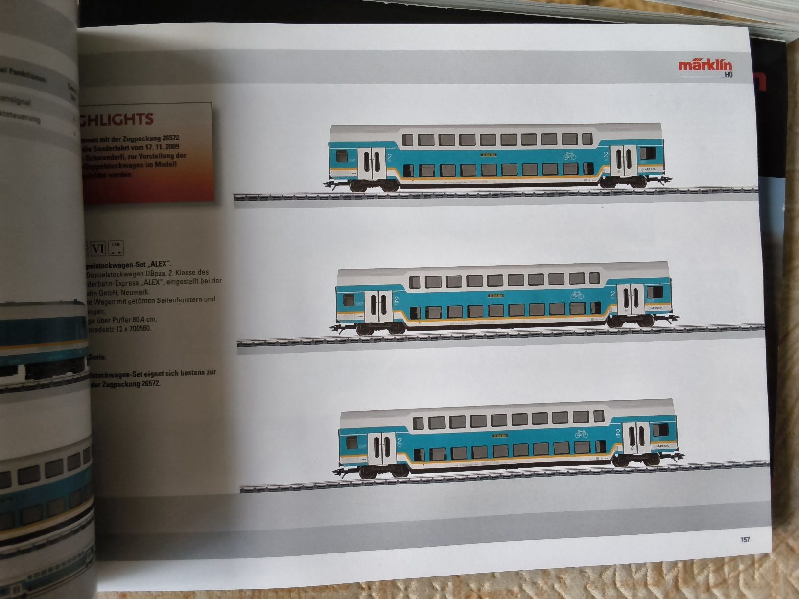 Livres: Märklin Gesamtkatalog 2011/2012 – D'occasion à Hallau par histoiremerveilleuse 7