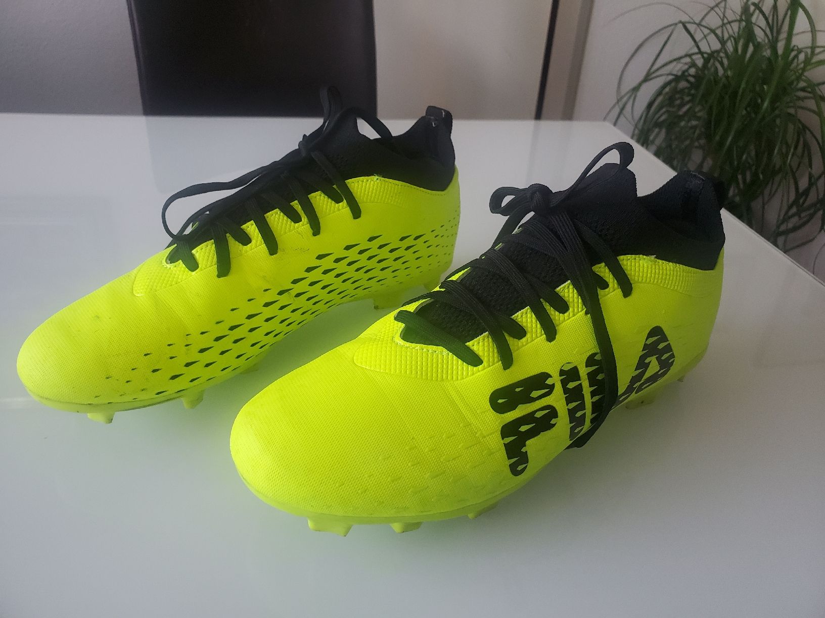 Fila Scarpe da uomo: Fussballschuhe Fila gr. 40 – Usato da Frauenfeld venduto da BeneFull 1