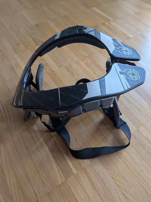 Schutz & Schoner: Atlas crank neck brace – Gebraucht aus Chur von TiBr 1