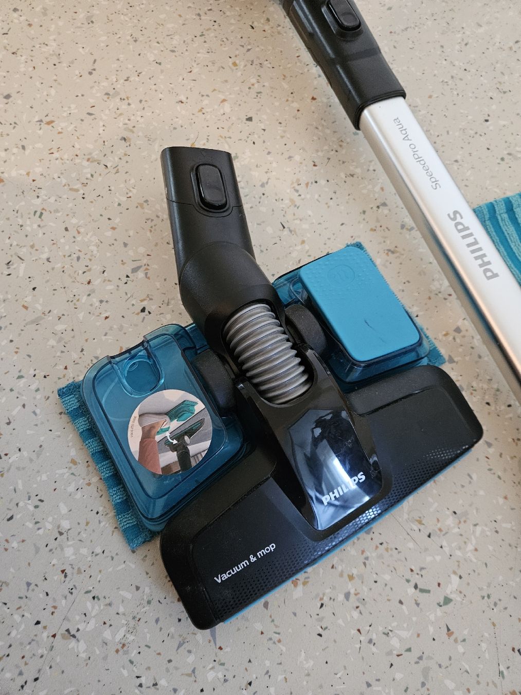Philips Aspirapolveri & Accessori: Philips SpeedPro Aqua Staubsauger mit Zubehör  – Usato da Zürich venduto da Shen18 1