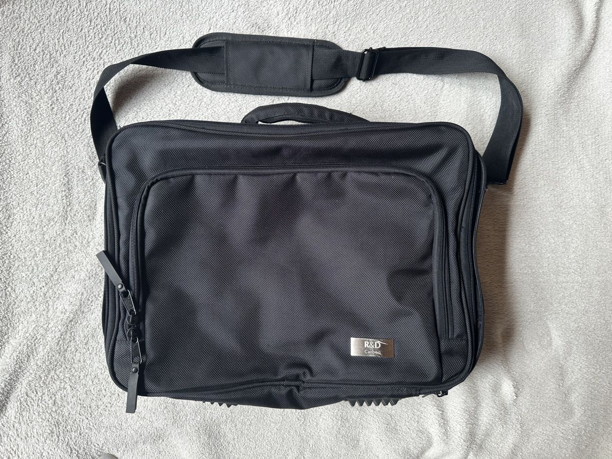 Valises de voyage: Laptop Briefcase / Messenger Bag – Neuf (Voir description) à Troistorrents par martram_cards