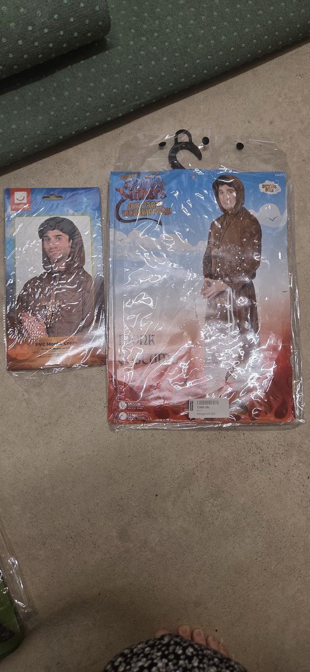 Costumes: Mönch Kostüm – D'occasion à Menziken par Rose050