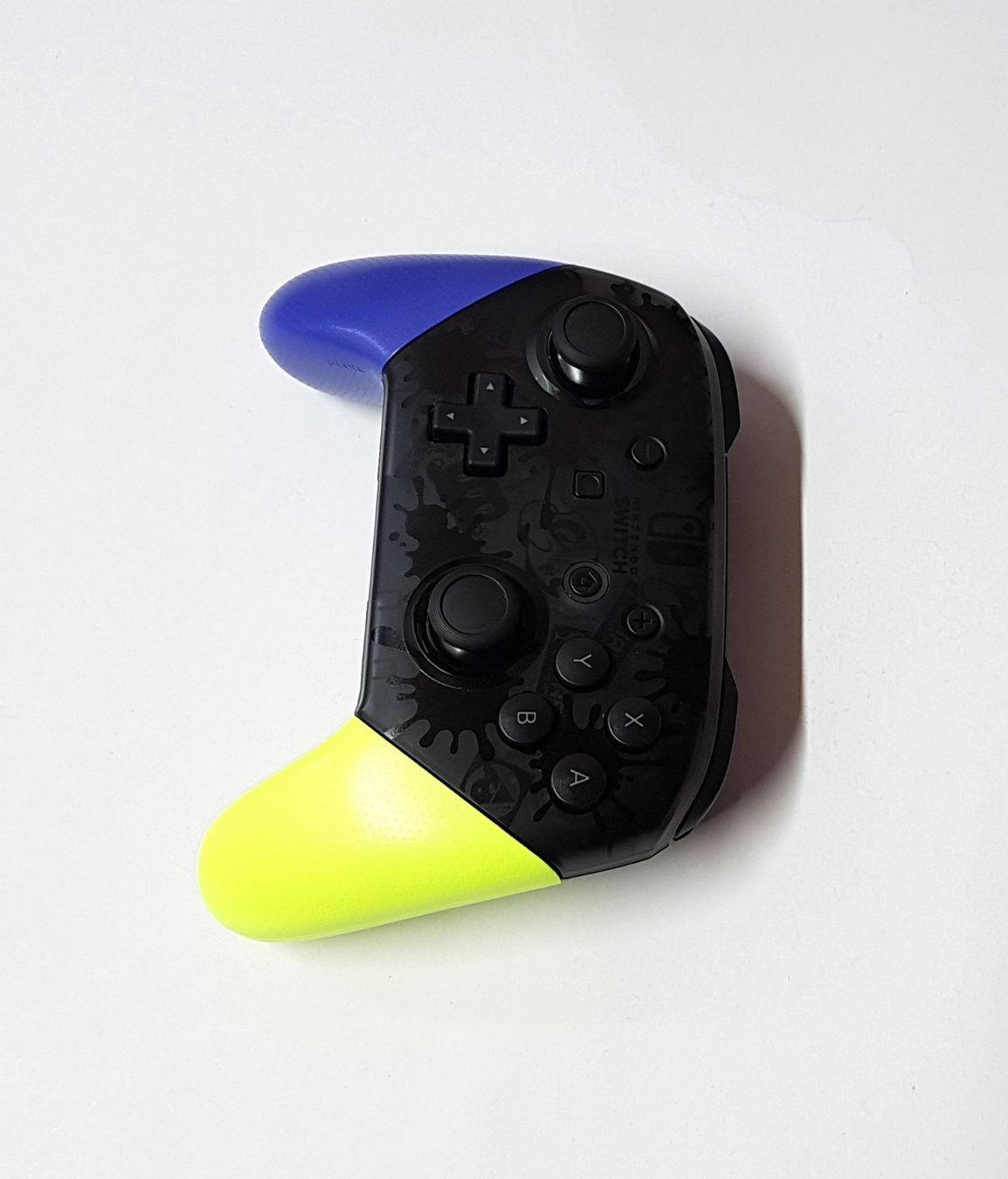 Nintendo Controller: Pro Controller Original Nintendo Switch – Gebraucht aus Schüpfheim von  1