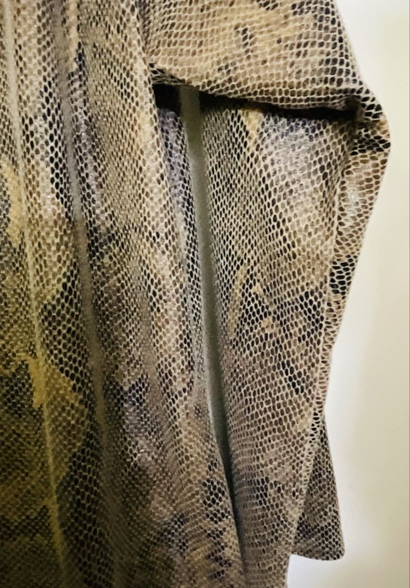 Vestiti: Kleid aus Alcantara, Schlangenlederimitat. – Usato da Herisau venduto da eri_2tb5 5