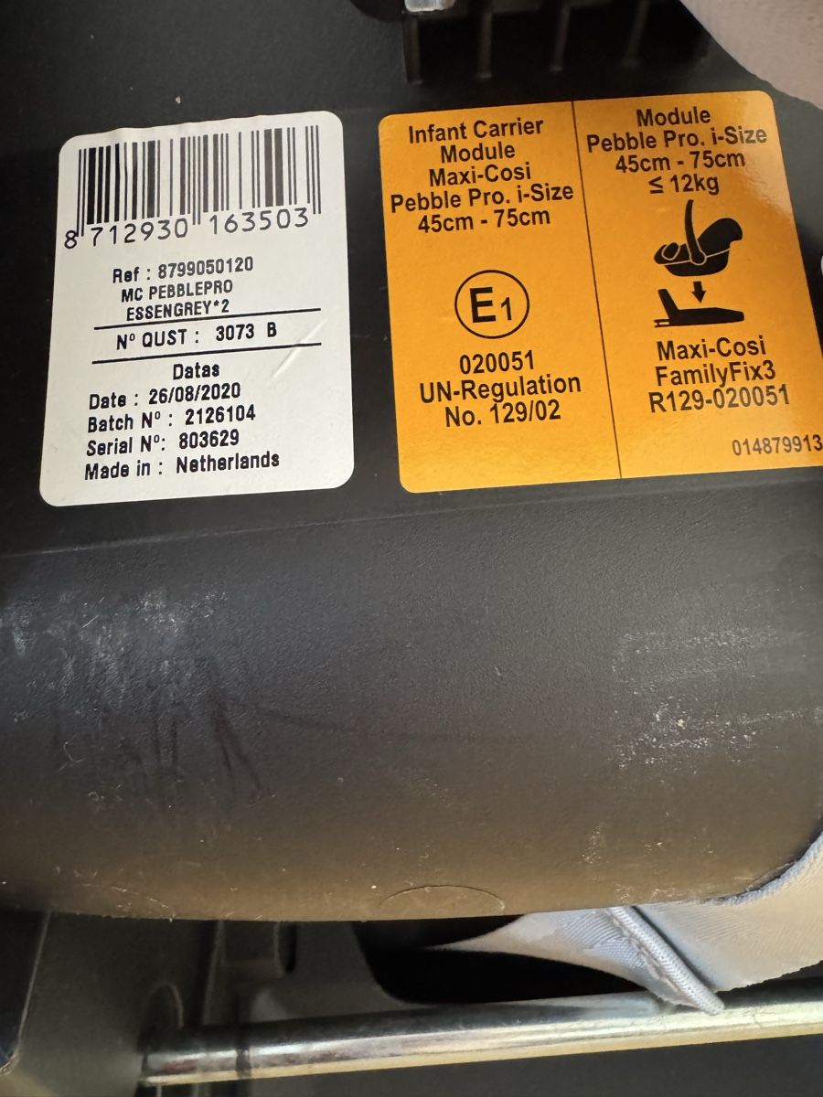 Seggiolini per auto: Maxi Cosi Babyschale Pebble mit Isofix – Usato da Zumikon venduto da ant_n8vp 4