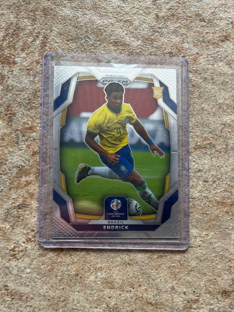 Panini Cartes à collectionner: Panini Prizm RC Endrick Brazil – D'occasion à Moudon par AndreSR89