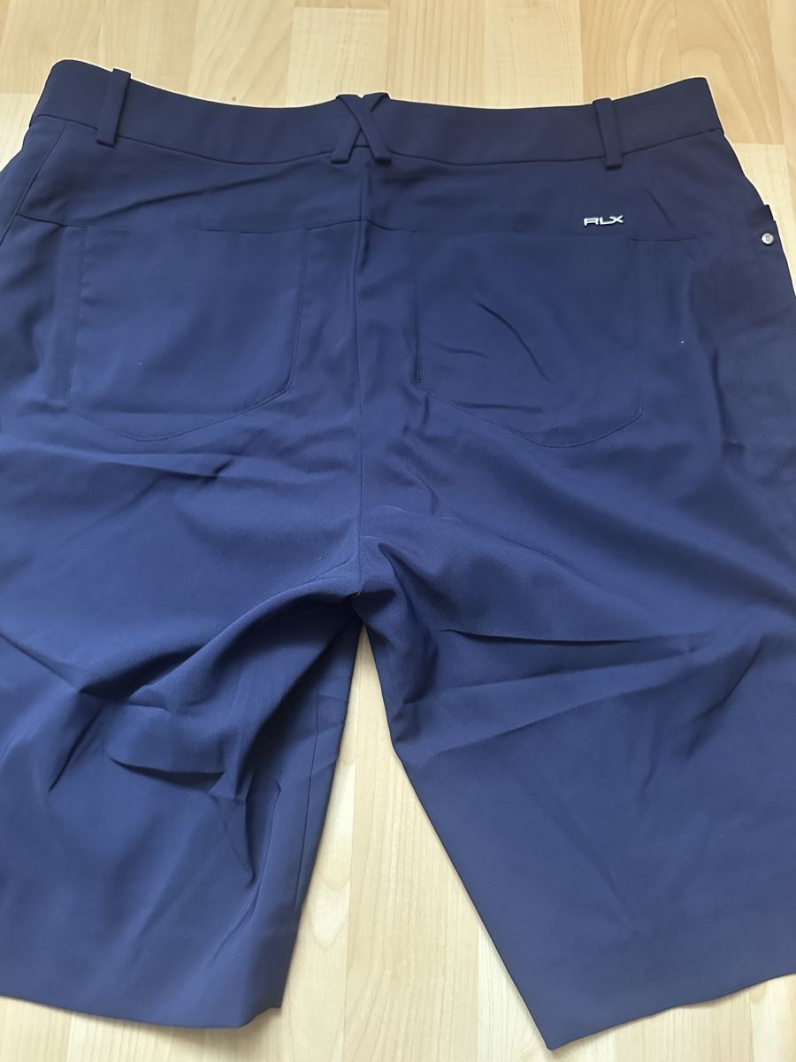 Pantaloni: Stretch Satin Golf Short – Nuovo (secondo la descrizione) da Weinfelden venduto da kam_jxz5 1