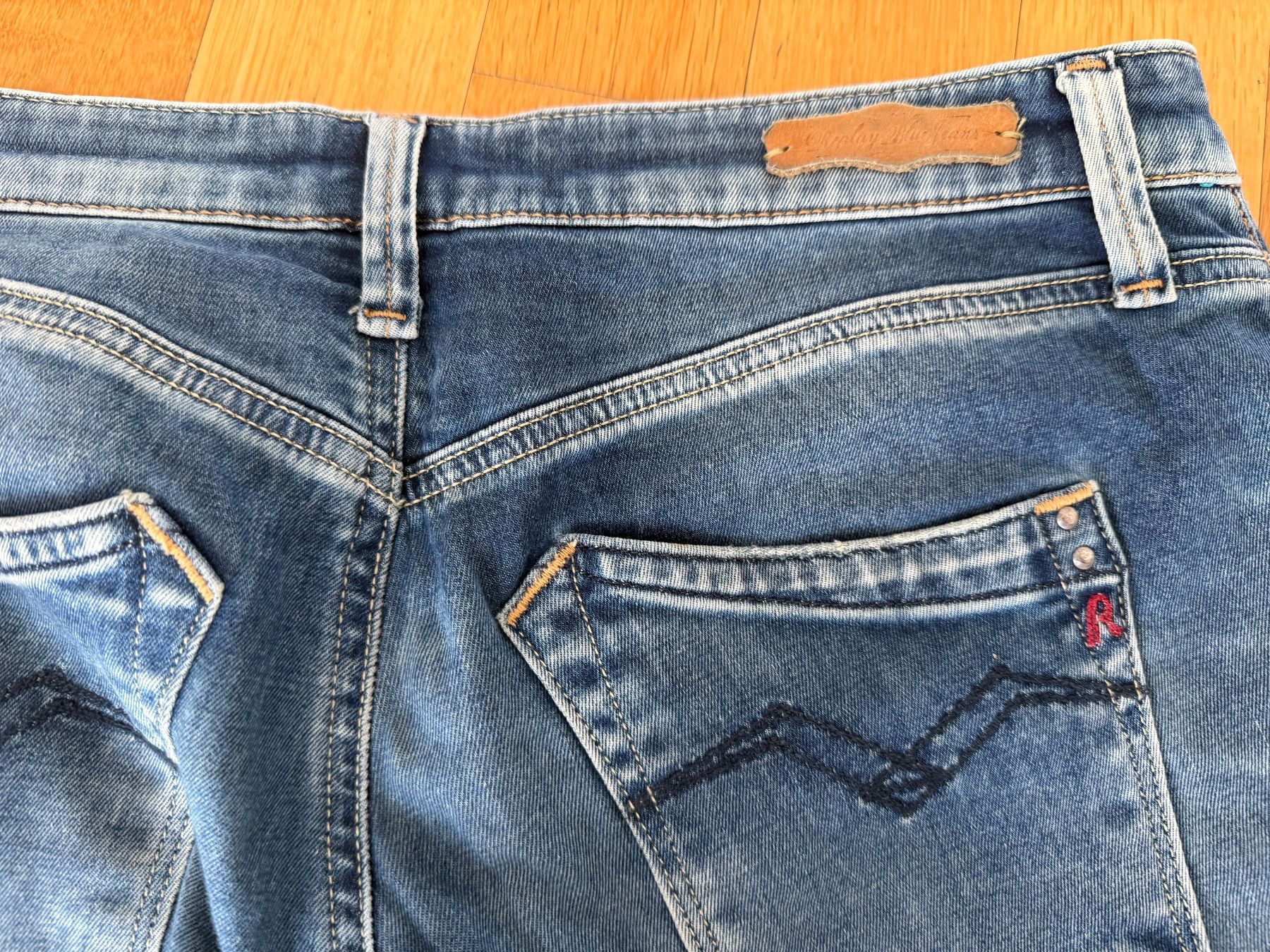 Replay Jeans: Jeans von Replay Damen – Usato da St. Gallen venduto da Emifrei 5