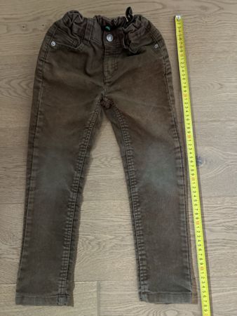 Benetton Cordhose, Gr. 110 (4-5 J.) Skinny