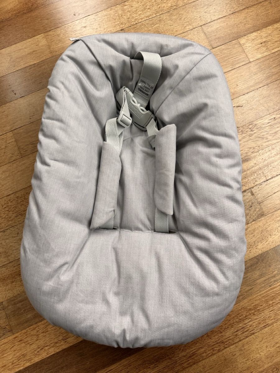 Stokke Seggioloni: Stokke Tripp Trapp Newborn Set – Usato da Zürich venduto da ver_55zq