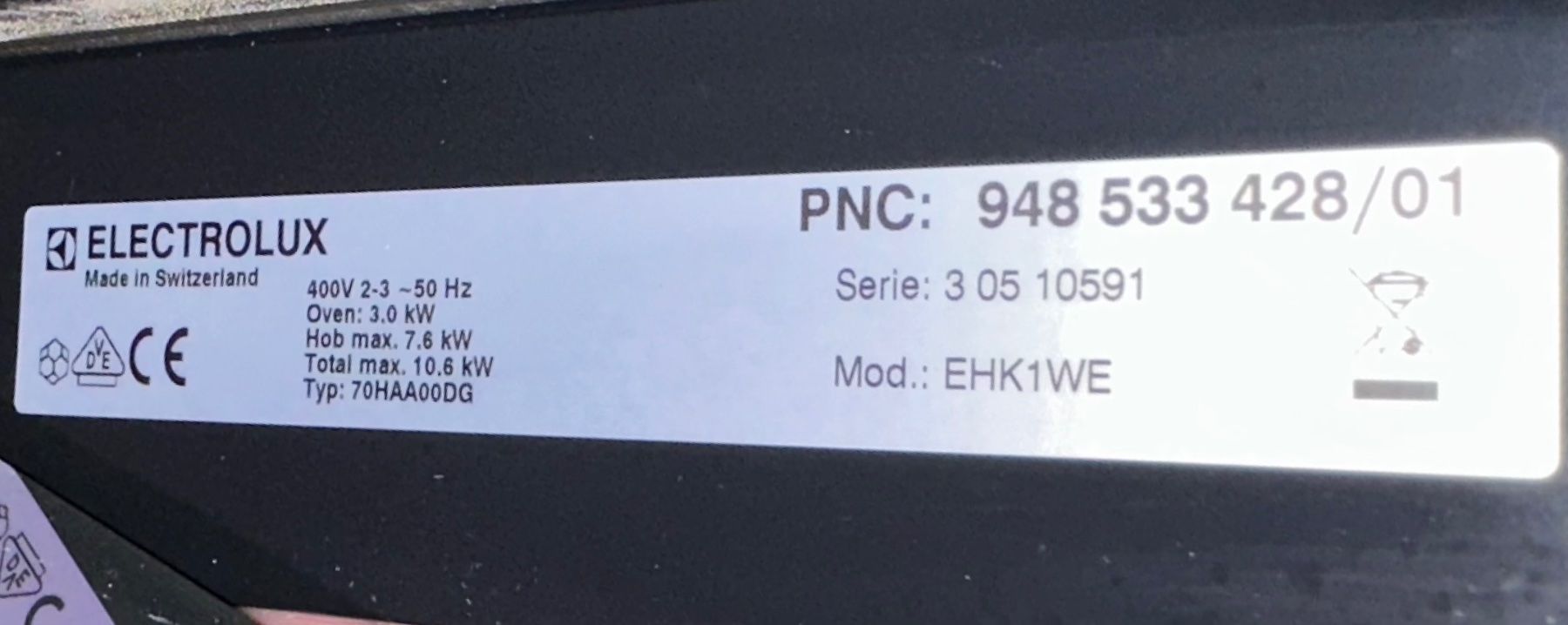 Appareils de cuisine: Elektrolux Backofen mit Glaskeramikherd – D'occasion à Pieterlen par kra_s8rv 8