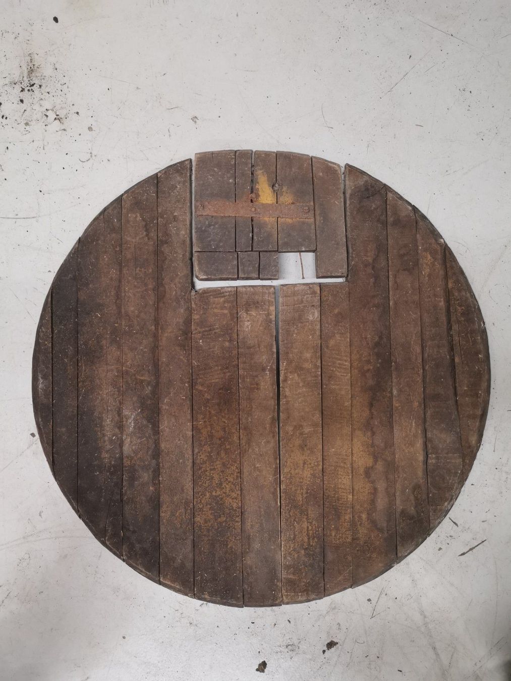 Accessori: Holzfass gross PREISVORSCHLAG – Usato da Varen venduto da xSSUPx 1