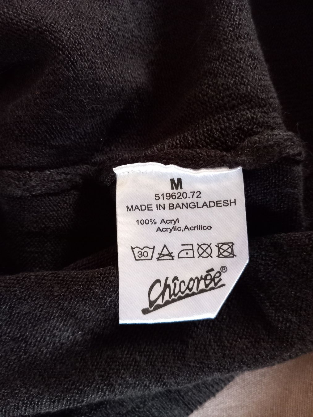 Kleider: Robe pull noire Taille M – Gebraucht aus Faoug von per_kp6r 2