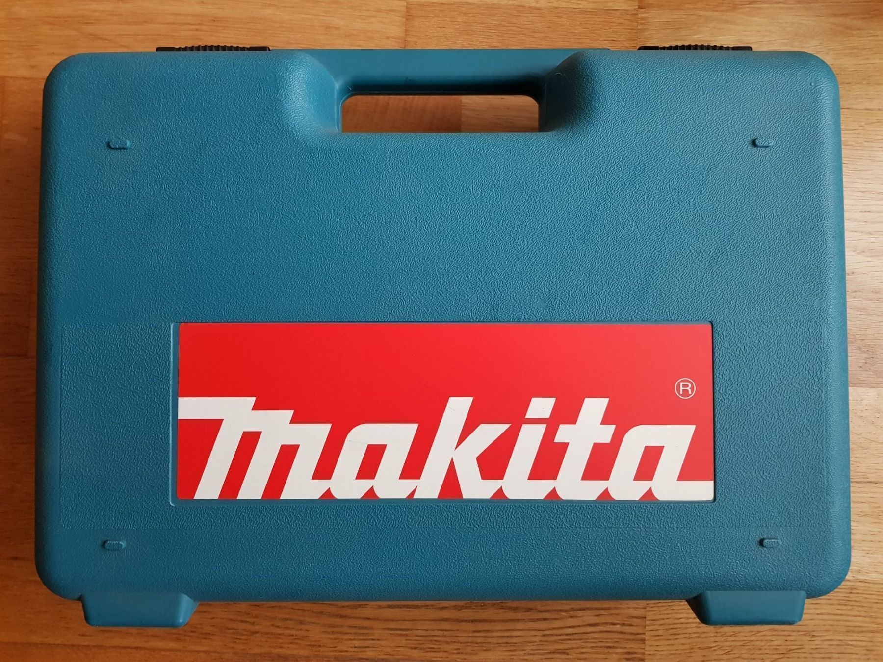 Valigie: Makita Koffer – Usato da Morens FR venduto da Kiscica