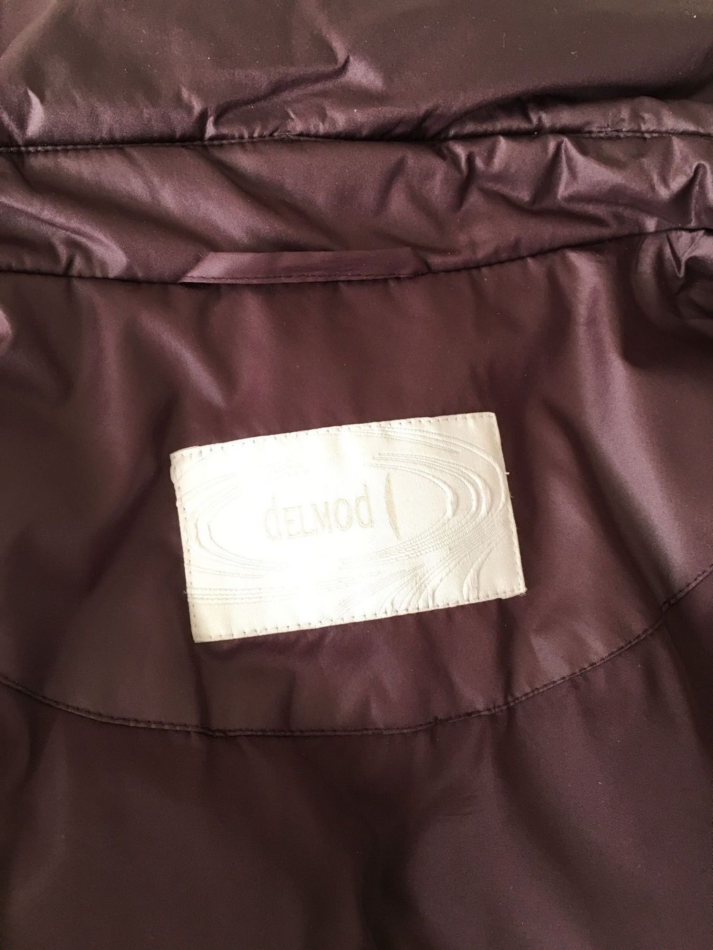 Giacche: Wunderschöne neuwertige edle Winterjacke Bordeau – Usato da Bern venduto da Smile-2707 4