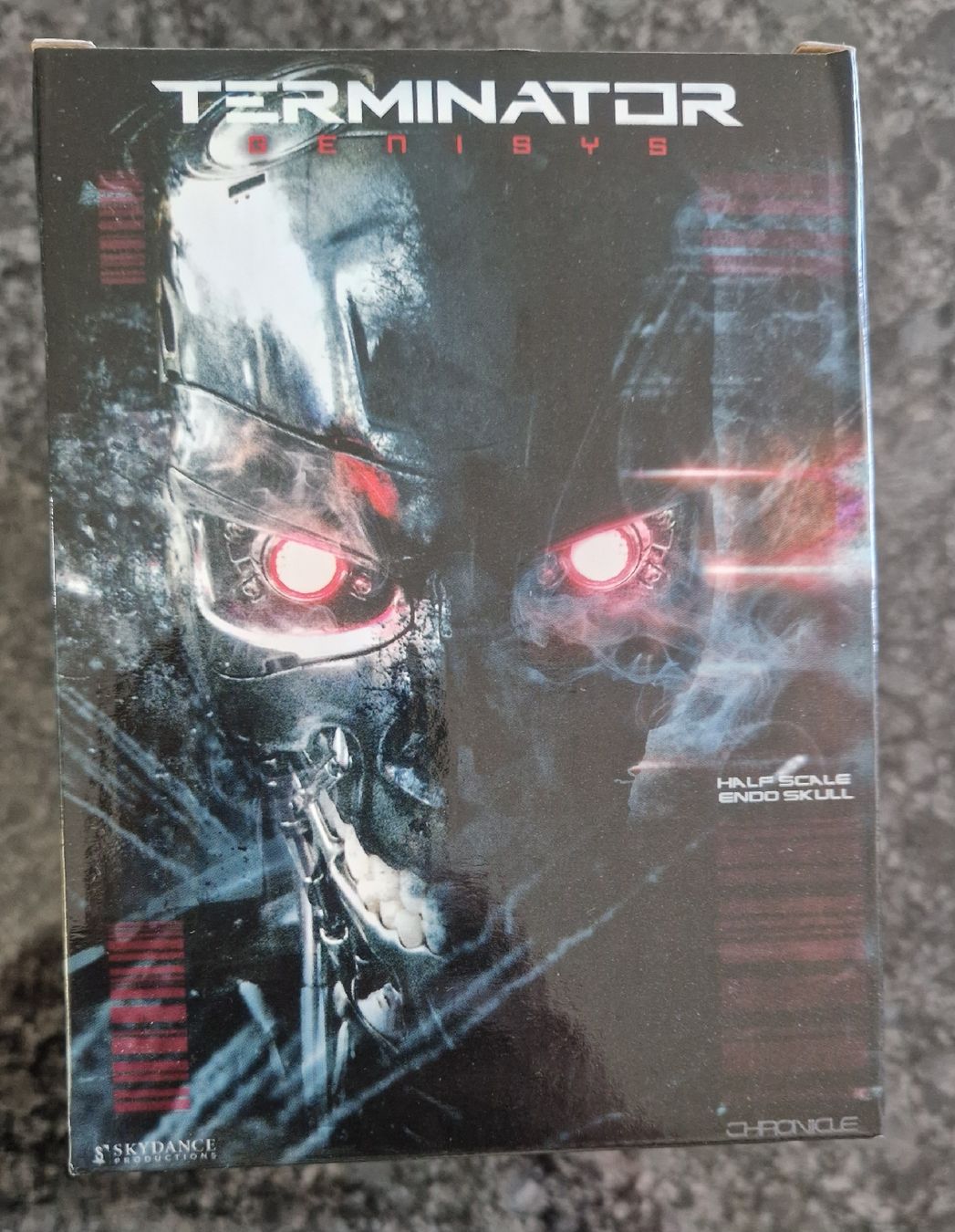 Statuette: Terminator Genisys Skull Schädel Figur – Nuovo e nell'imballaggio originale da Rheinau venduto da tobitobsen80