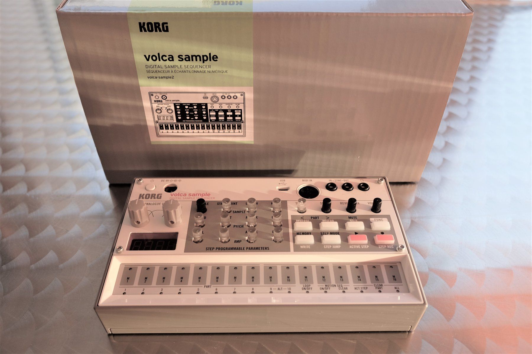 Korg Studioequipment: Korg Volca Sample 2 – Gebraucht aus Basel von  1