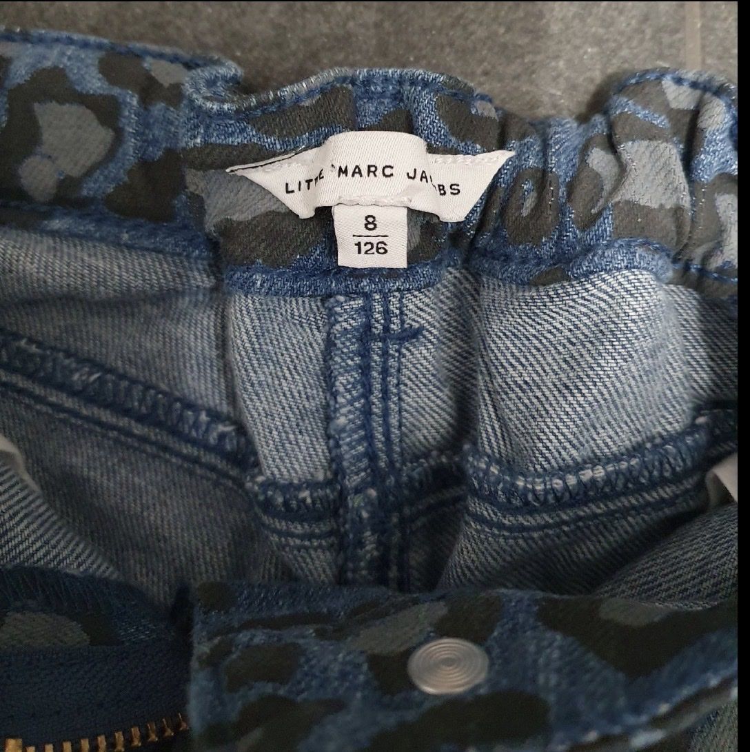 Marc Jacobs Pantaloni: Jeans léopard Marc Jacobs enfant  – Usato da lausanne venduto da cat_q9l6 3