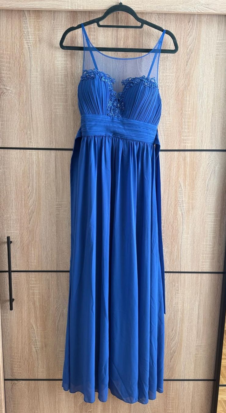 Kleider: Abendkleid Blau – Gebraucht aus Chur von b58340