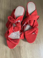 Rote Sommerschuhe Keilabsatz