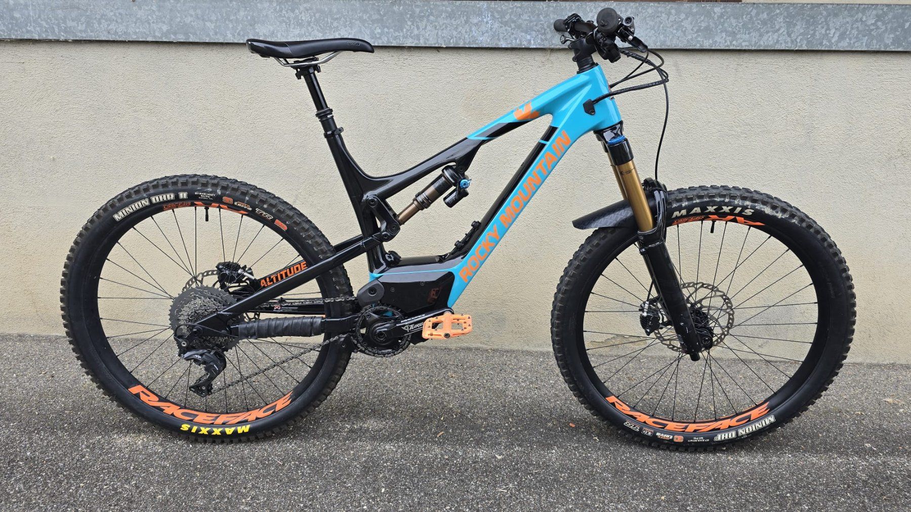 Rocky Mountain Bicycles Velos: Rocky Mountain Altitude Powerplay Carbon 70 – Gebraucht aus Oppikon von JoaoLeon