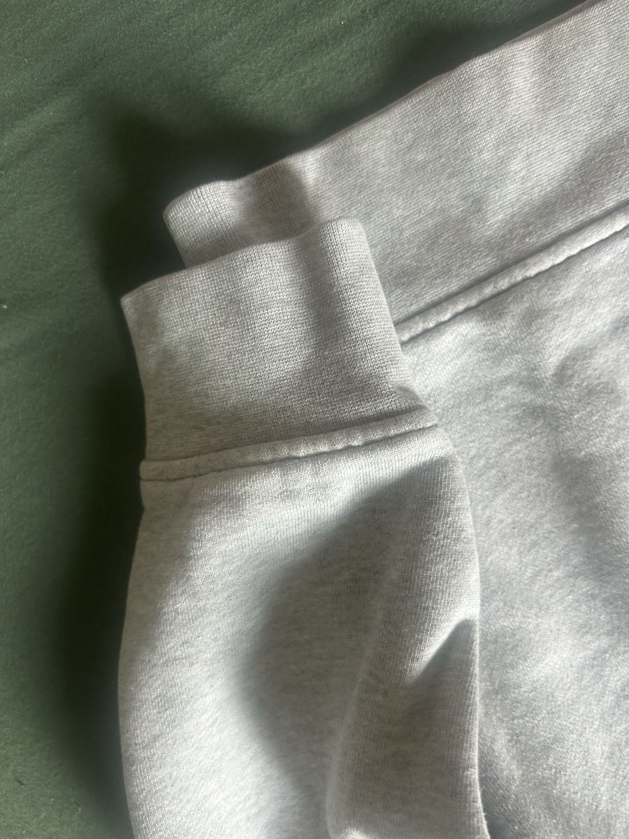 Lacoste Pullover & Sweatshirts: Lacoste Sweater – Neu (gemäss Beschreibung) aus Itingen von murmelis003 3