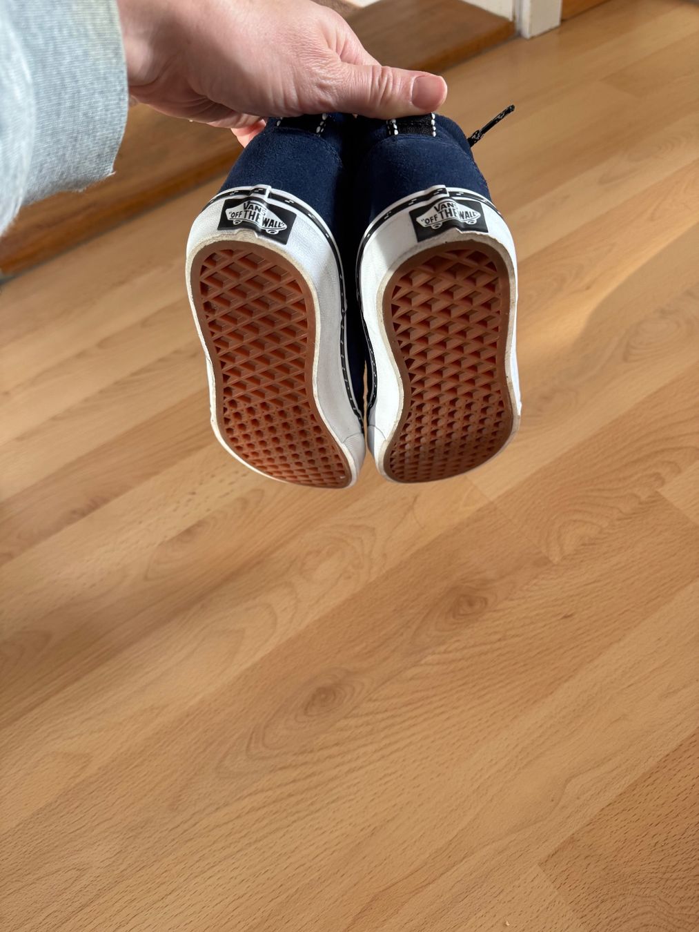 Vans Chaussures garçon: Vans Grösse 33 NEU – Neuf (Voir description) à Dürrenäsch par 1kirs 4