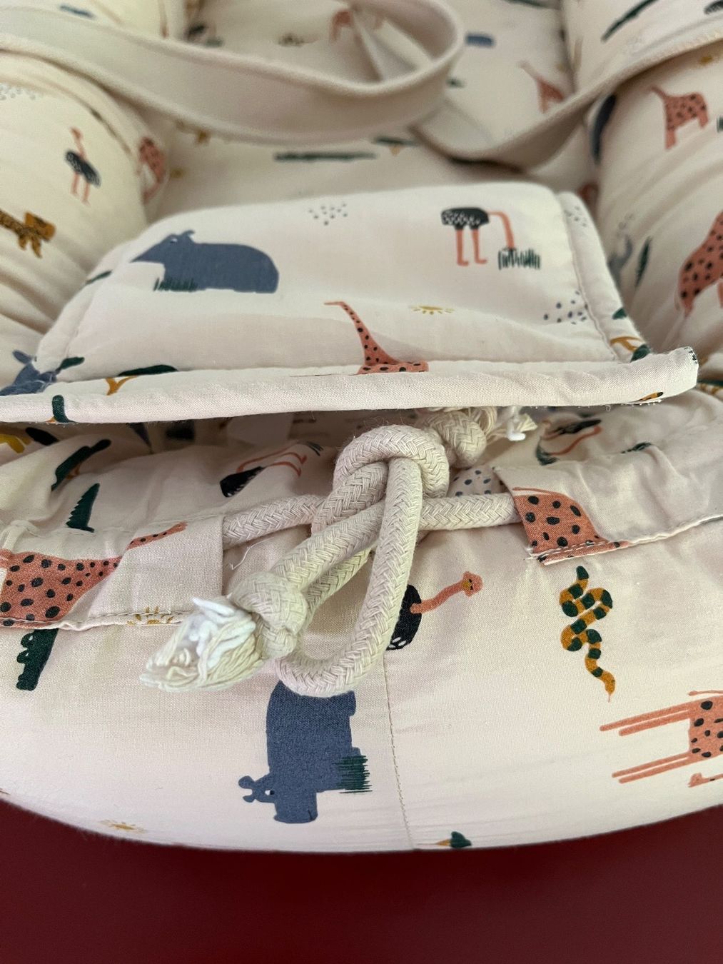 Marsupi portabebè: Liewood Baby Nest – Usato da Kriens venduto da Esiro 2