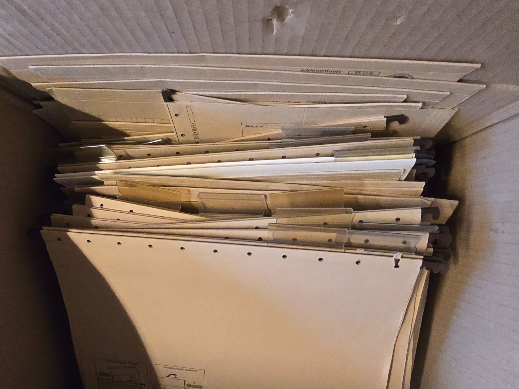 Raccoglitori: Posten gebrauchte Hängeregistermappen ab 1.- – Usato da KRINAU venduto da Mio_Liqstyle 1