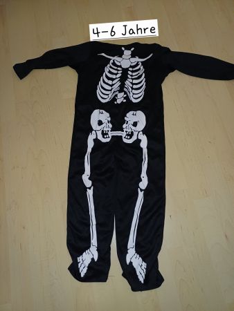 Skelett-Kostüm, Halloween, Grösse 4-6 Jahre, Top Zustand!