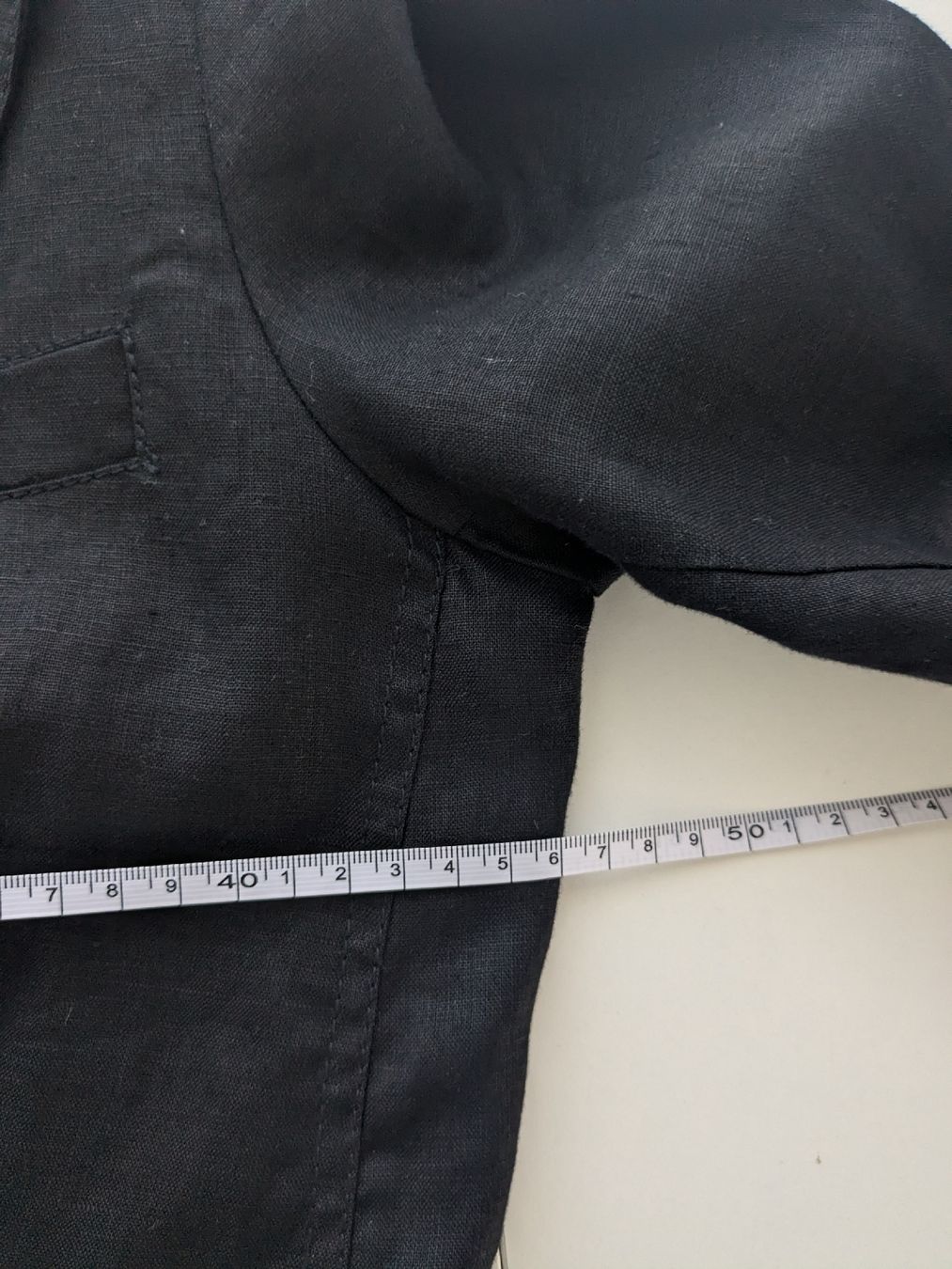 Giacche: Damen Blazer schwarz 100% Leinen Grösse S – Usato da Rorschach venduto da olg_5qq2 3