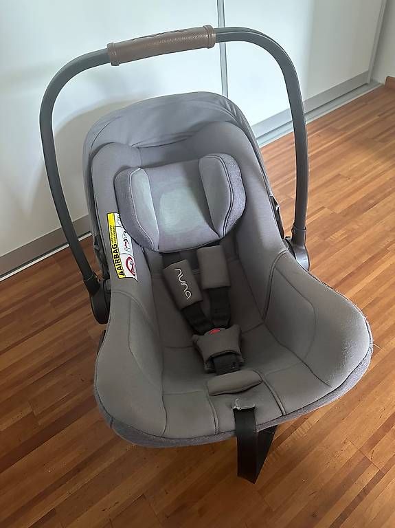 Nuna Seggiolini per auto: Babysitz / Kindersitz Auto Nuna Pipa Next – Usato da Zug venduto da Er_St 1