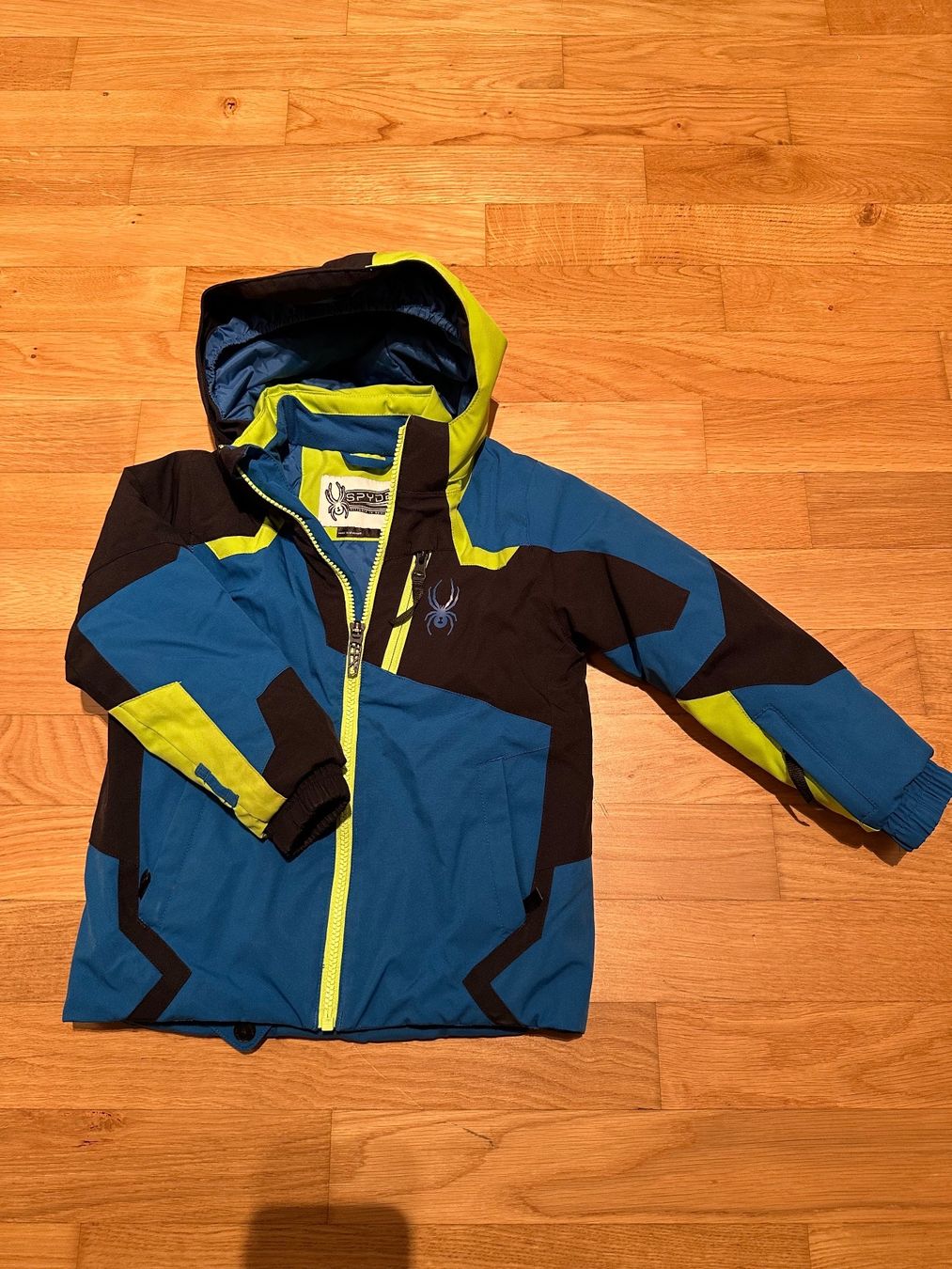 Skis: SPYDER SKI Jacket Size 4 Black,asNew – Neu (gemäss Beschreibung) aus Montagnola von eva_gm6j 1