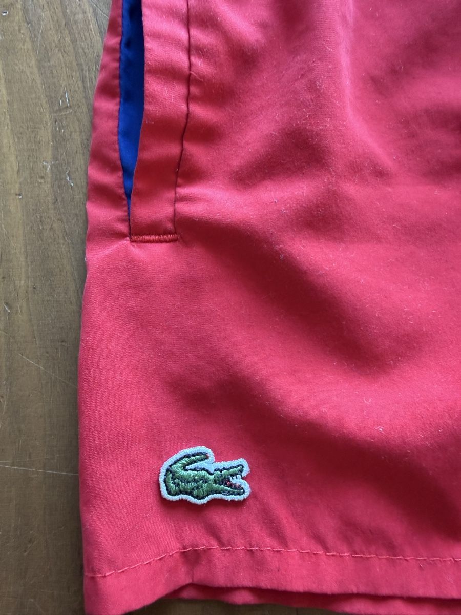 Lacoste Pantaloni: Lacoste Shorts (Gr. 104) – Usato da Bern venduto da estrellita2014 1