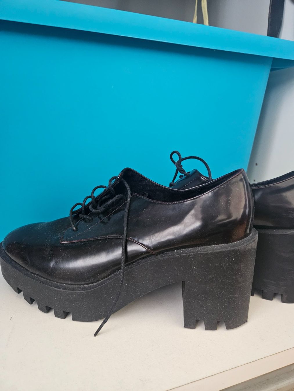 Damenschuhe: Schwarze Herbst Schnürschuhe mit Blockabsatz, Gr. 38 – Gebraucht aus Reinach AG von asiaaa19913 1