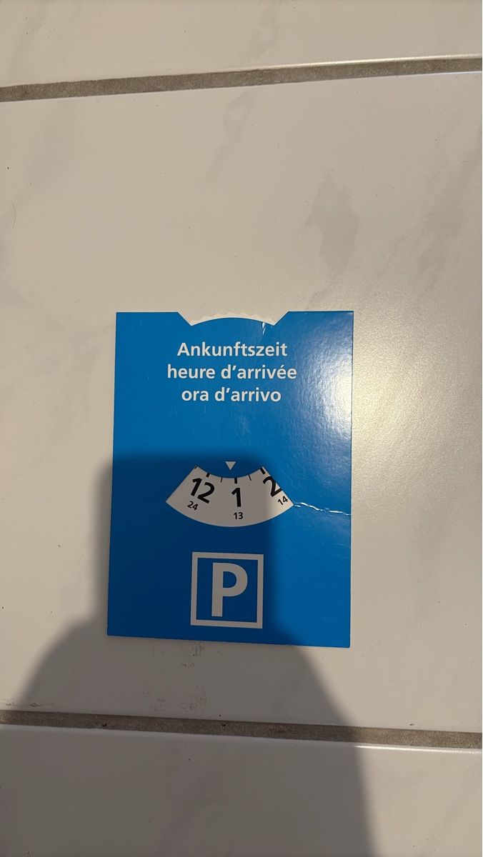 Sonstiges Fahrzeugzubehör: Parkscheibe mit Zeitangabe – Gebraucht aus zuchwil von Niki_HDx