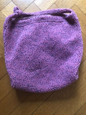 Broke + Schön Teddy-Tasche Violett/Pink – Flauschig