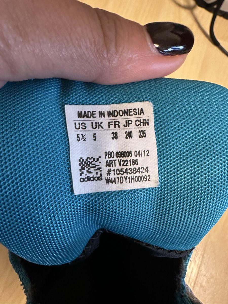 Herrenschuhe: Adidas winter boots grey blue size 38 used – Neu (gemäss Beschreibung) aus Elgg von gha_c8dx 4